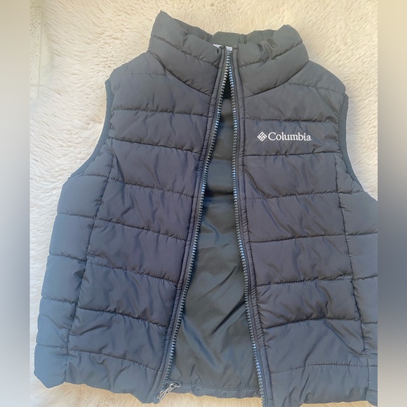 Columbia vest size XXS (4-5) - Picture 3 of 4